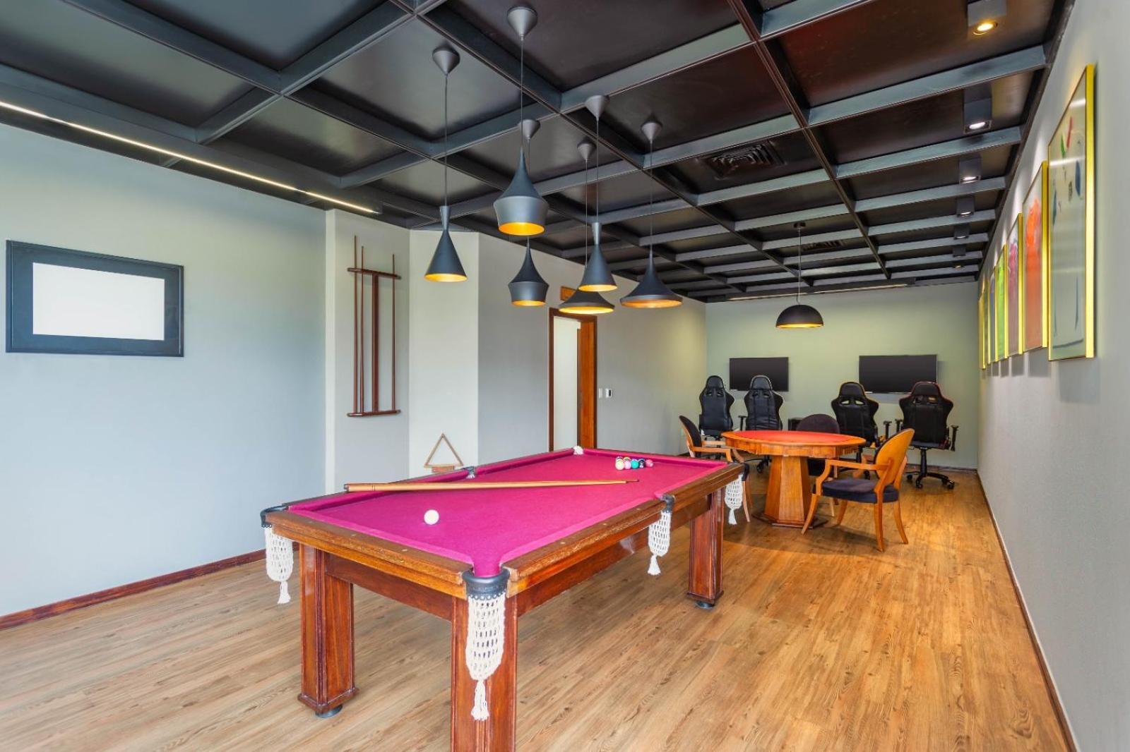 Ouro Minas Hotel Belo Horizonte, Dolce By Wyndham Dış mekan fotoğraf The pool table at the office
